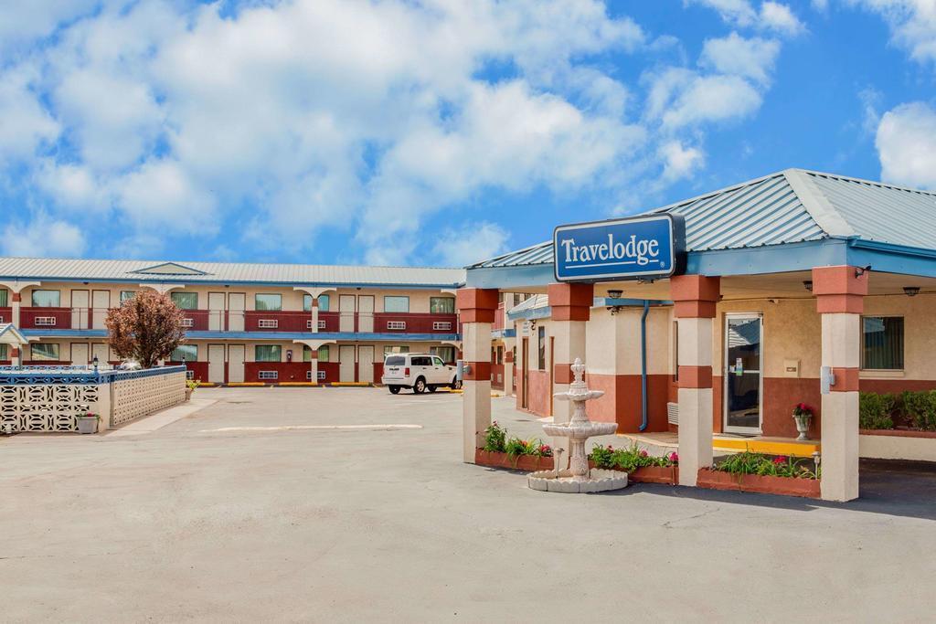 Travelodge By Wyndham Lincoln Near White Mountain Ngoại thất bức ảnh