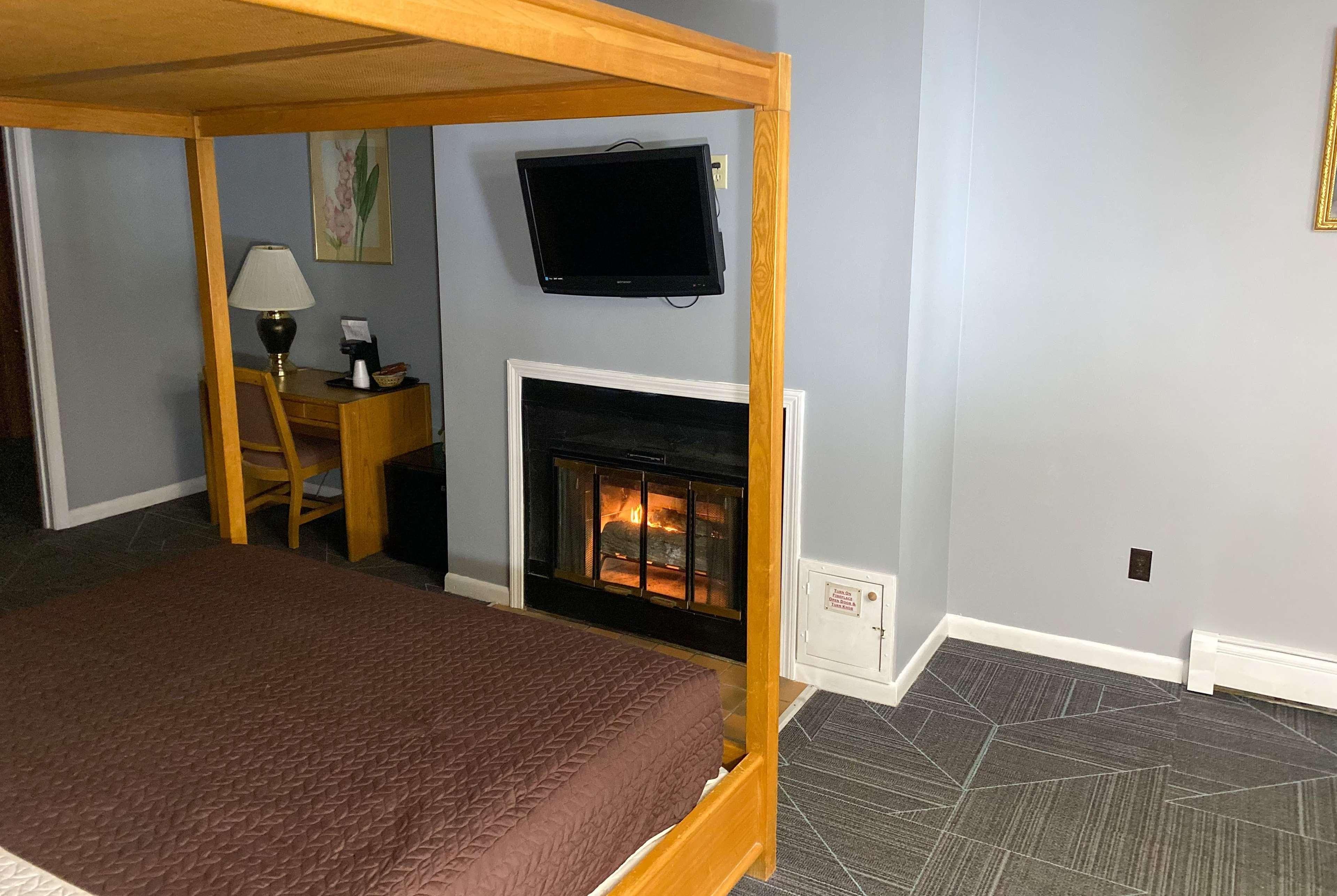 Travelodge By Wyndham Lincoln Near White Mountain Ngoại thất bức ảnh