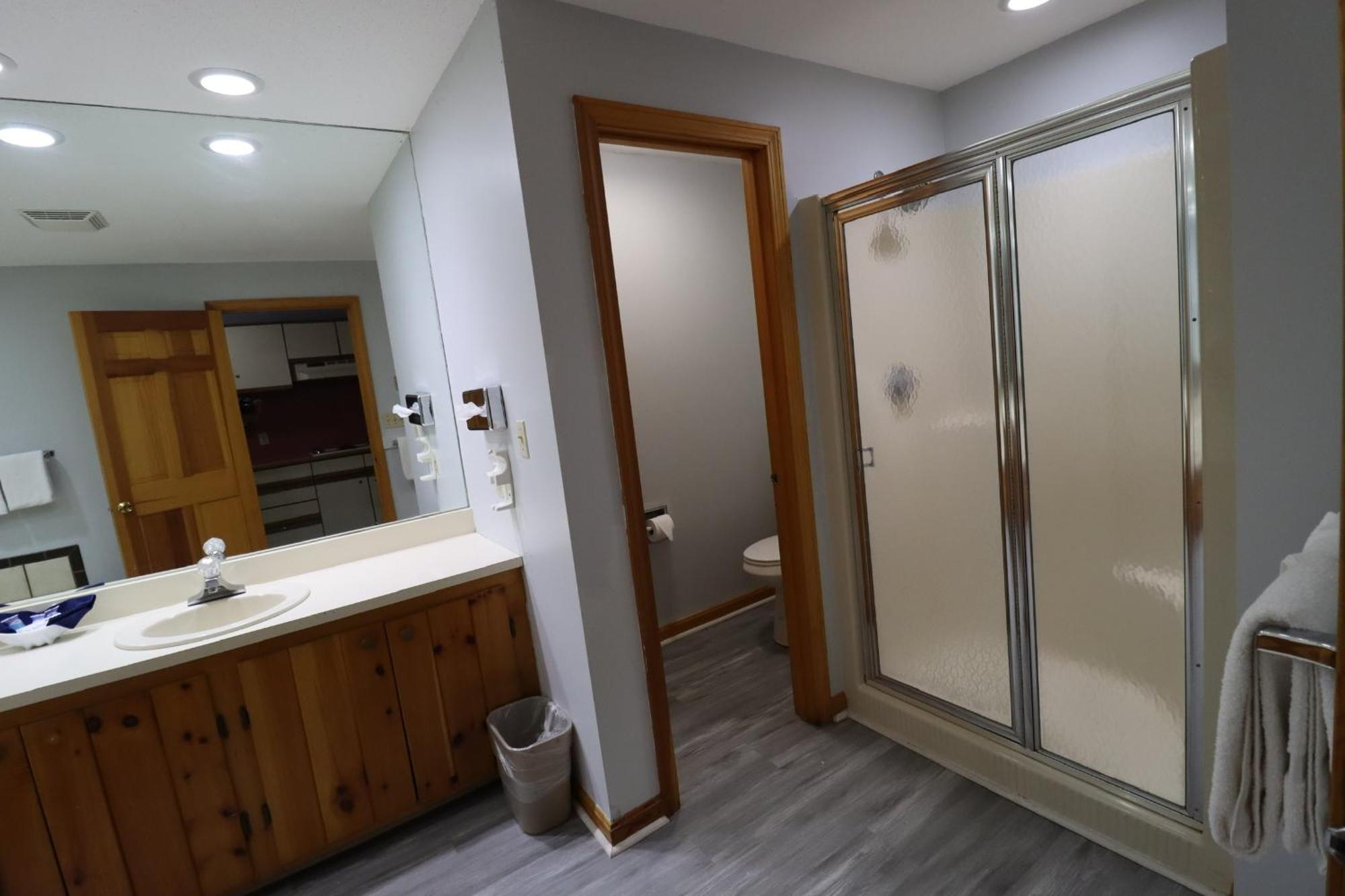 Travelodge By Wyndham Lincoln Near White Mountain Phòng bức ảnh